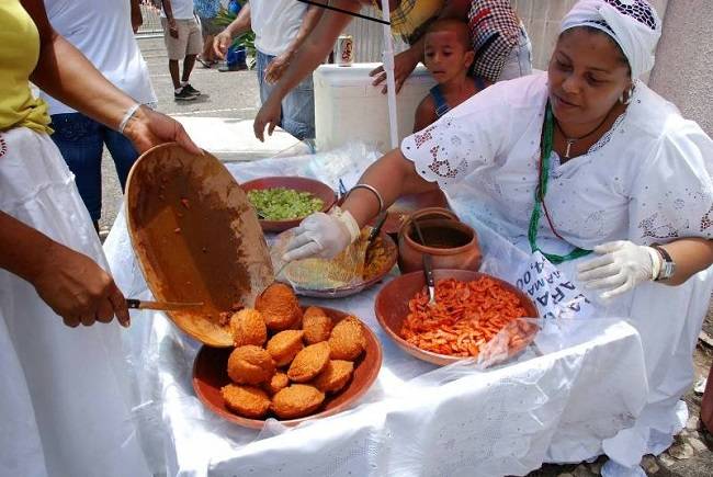 6 mil acarajés são oferecidos de graça, em Salvador 6 mil acarajés são oferecidos de graça, em Salvador