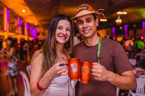 Ôxetoberfest: Festival que reúne cerveja, gastronomia, música e arte em Maceió