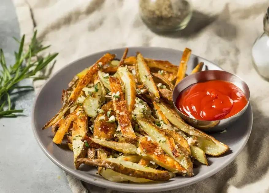 5 Receitas de Batata Palito Assada: Sabor em Cada Mordida!